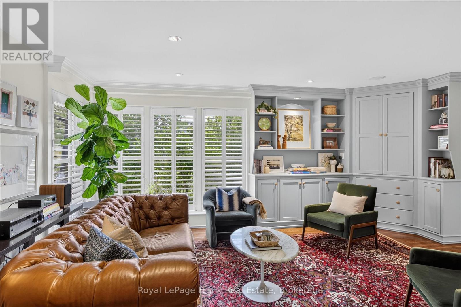 700 STANNOR DRIVE - 8