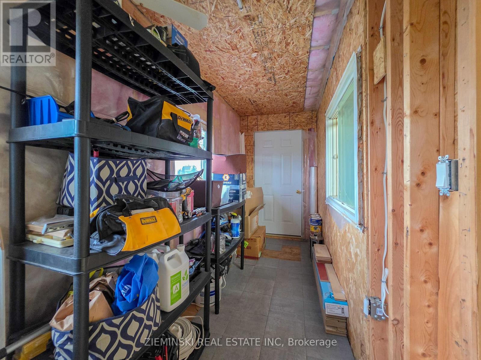 340 FERGUSON AVENUE - 15