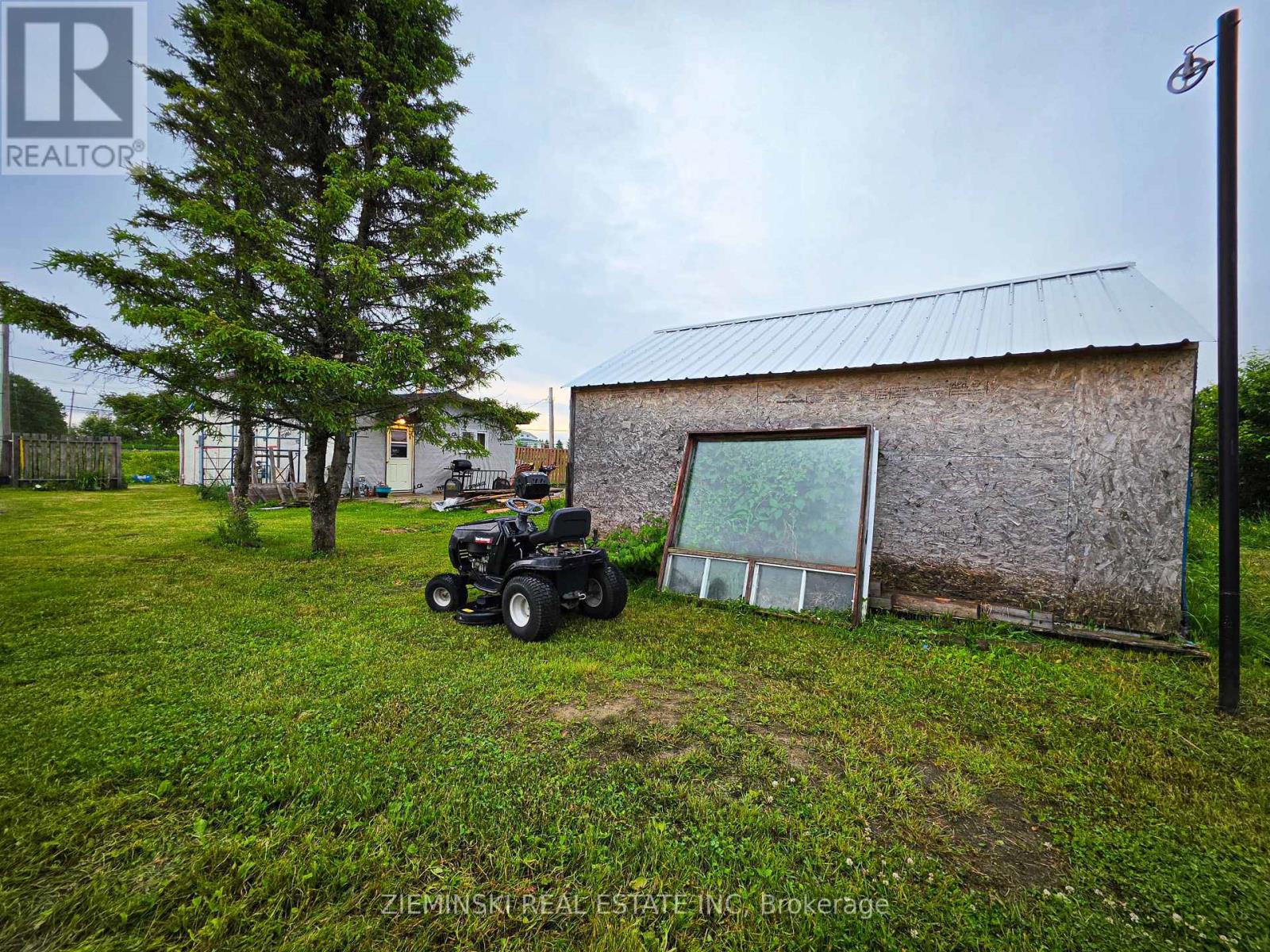 340 FERGUSON AVENUE - Image 31