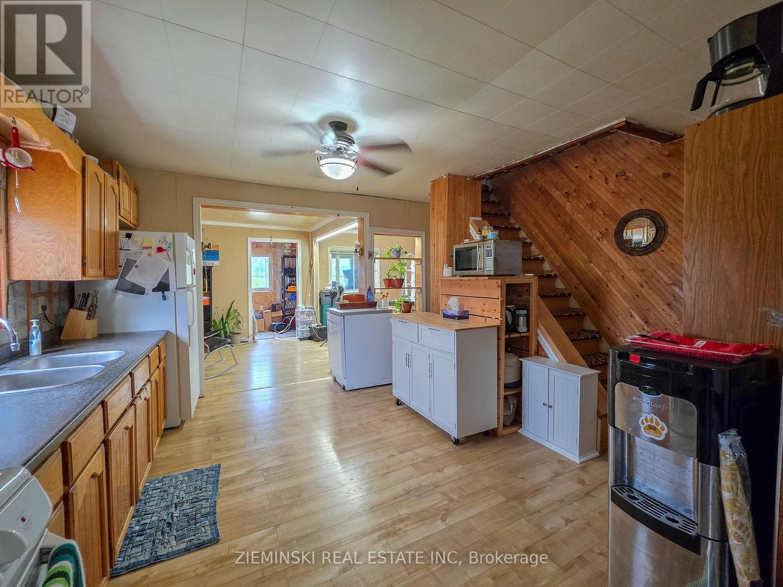 340 FERGUSON AVENUE - Image 7