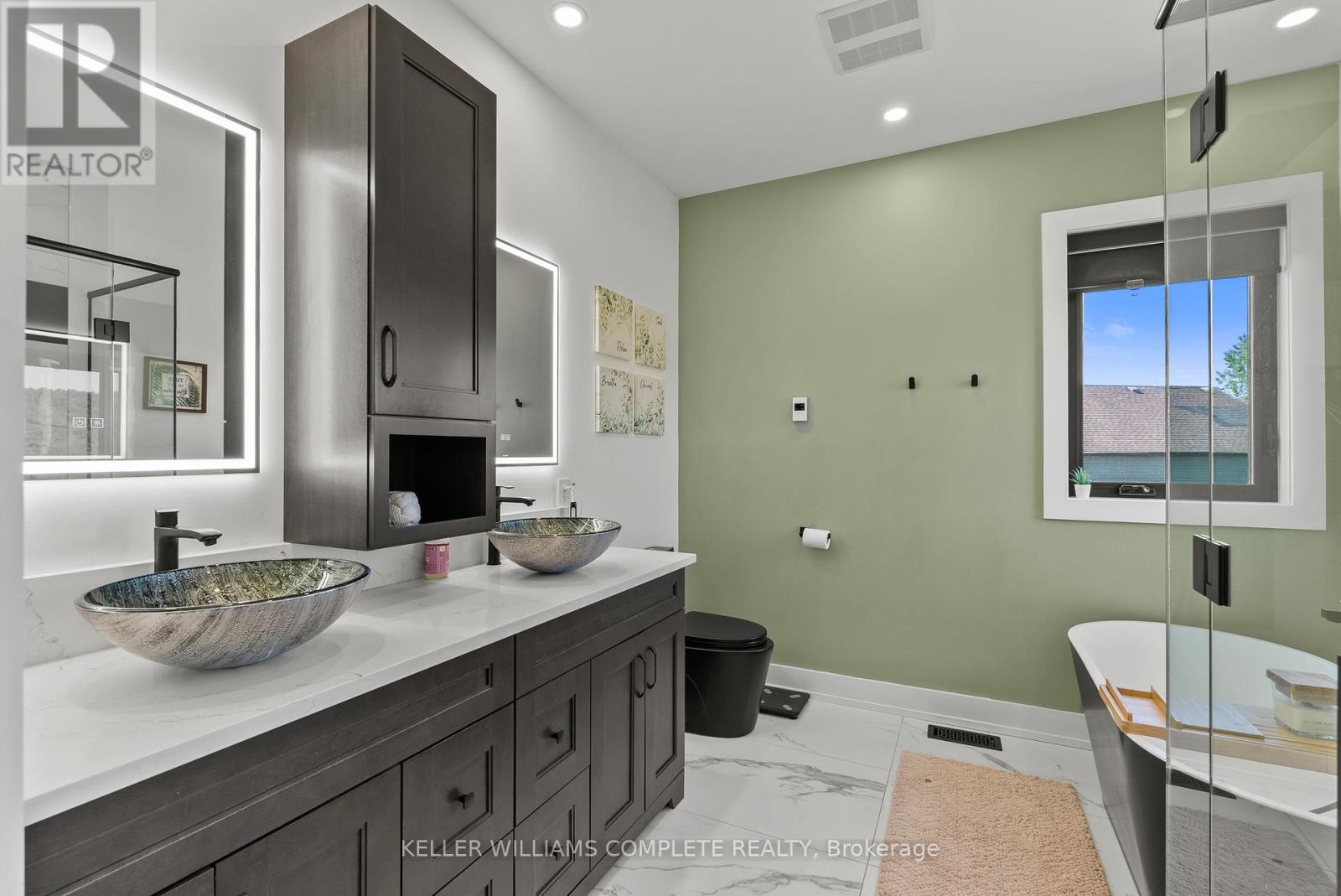 641 BURLEIGH ROAD N - 15