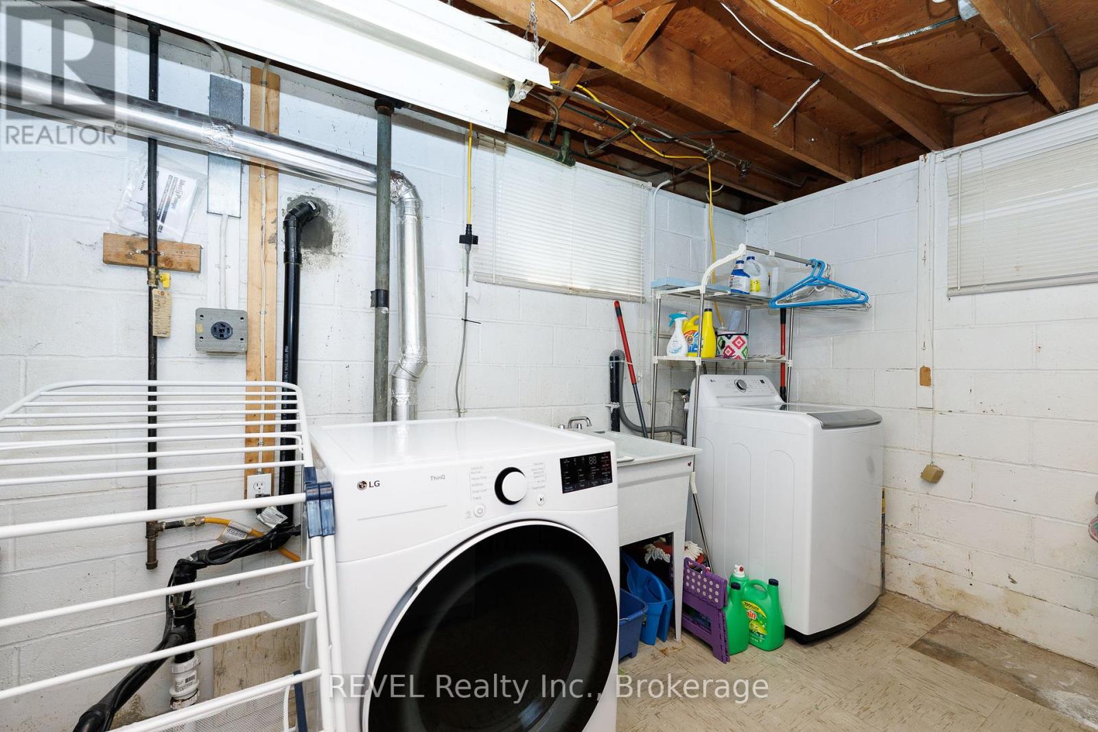 6945 DOUGLAS STREET - 19
