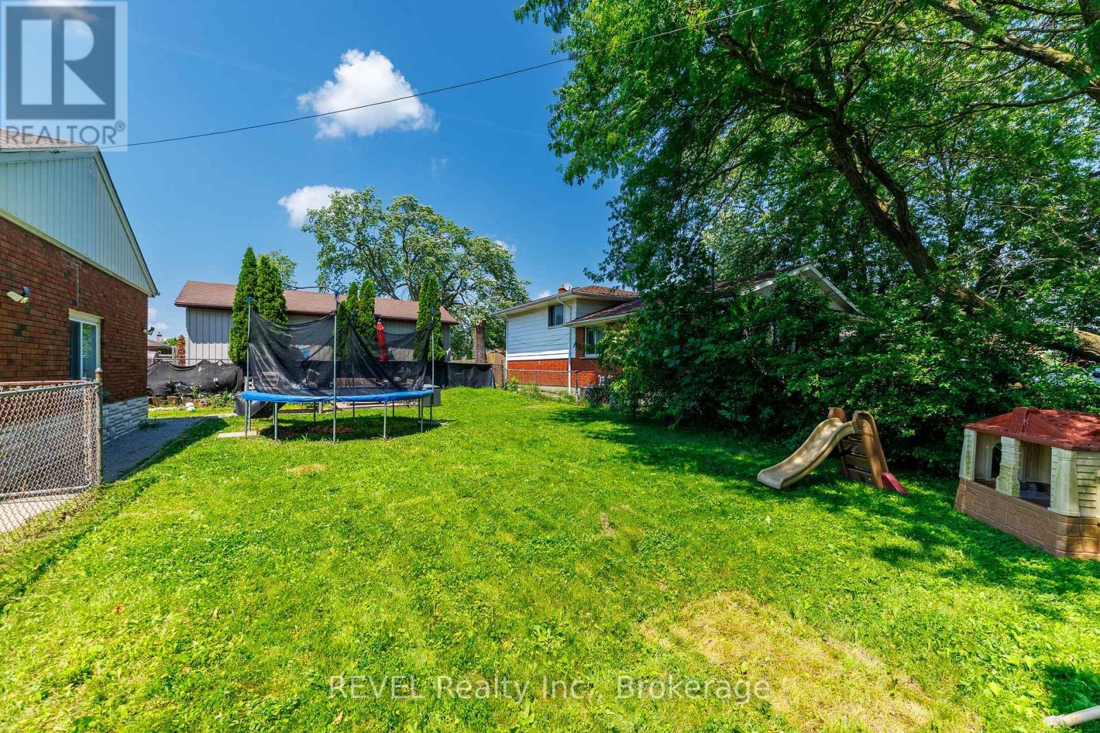 6945 DOUGLAS STREET - 25