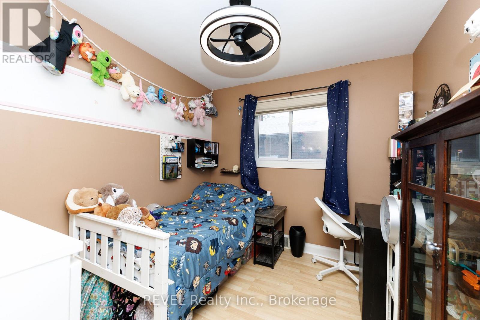 6945 DOUGLAS STREET - 9