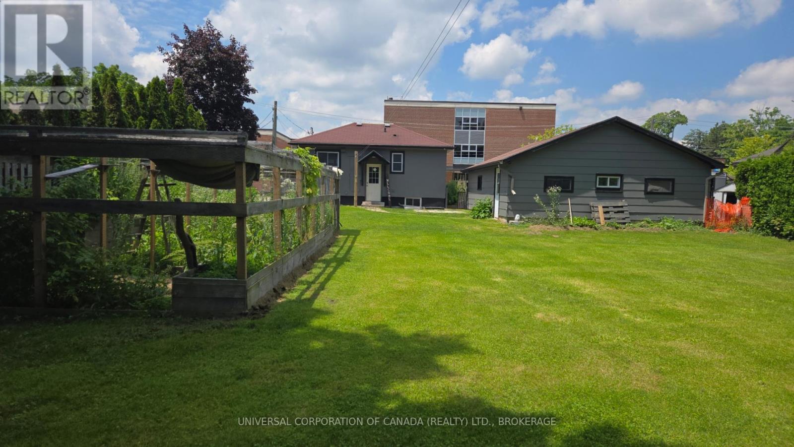 15 ST.ANDREW STREET - 21