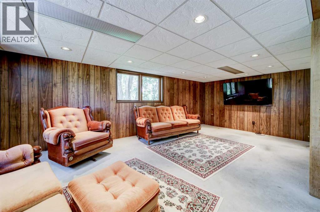 1070 Geddes Avenue — photo 40