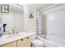 302 - 260 Doris Avenue, Toronto, ON M2N6X9 Photo 11