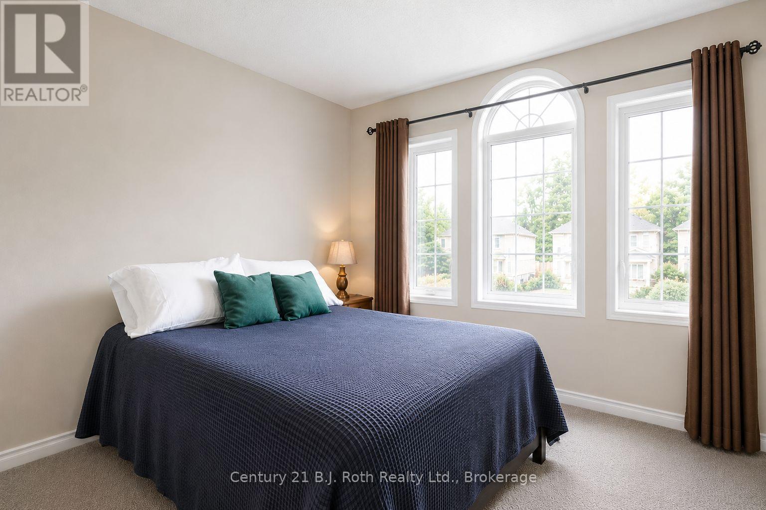 208 DIANA DRIVE - Image 13