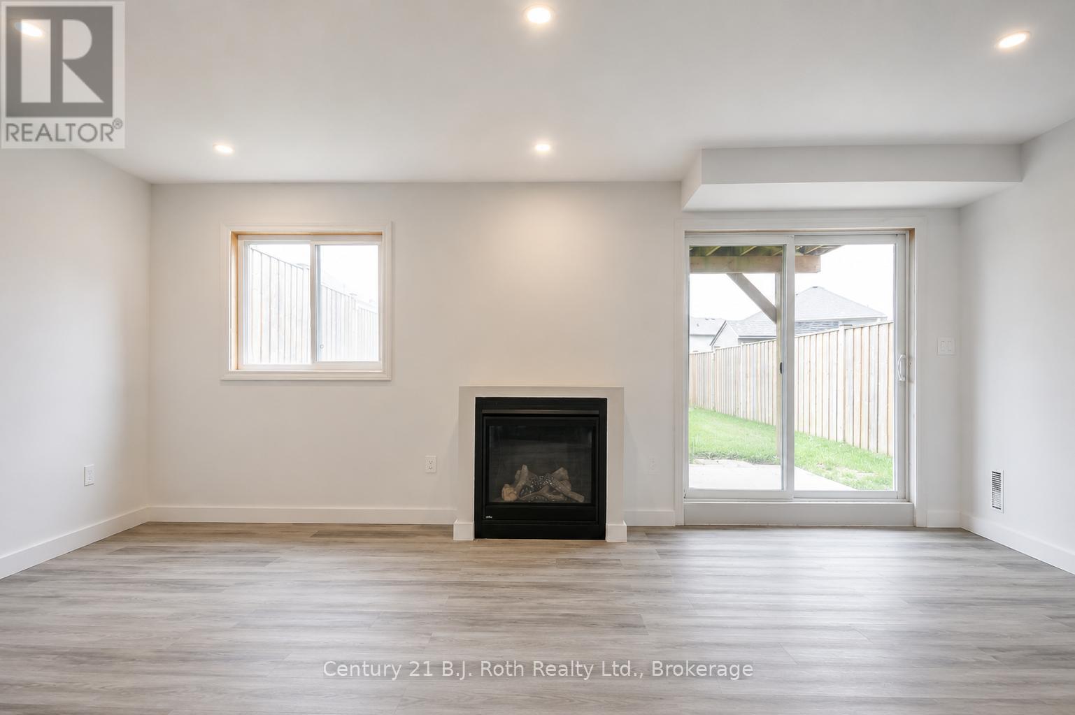 208 DIANA DRIVE - Image 9