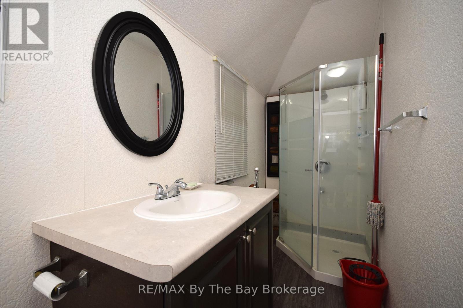 465 BLUEWATER LANE - 15