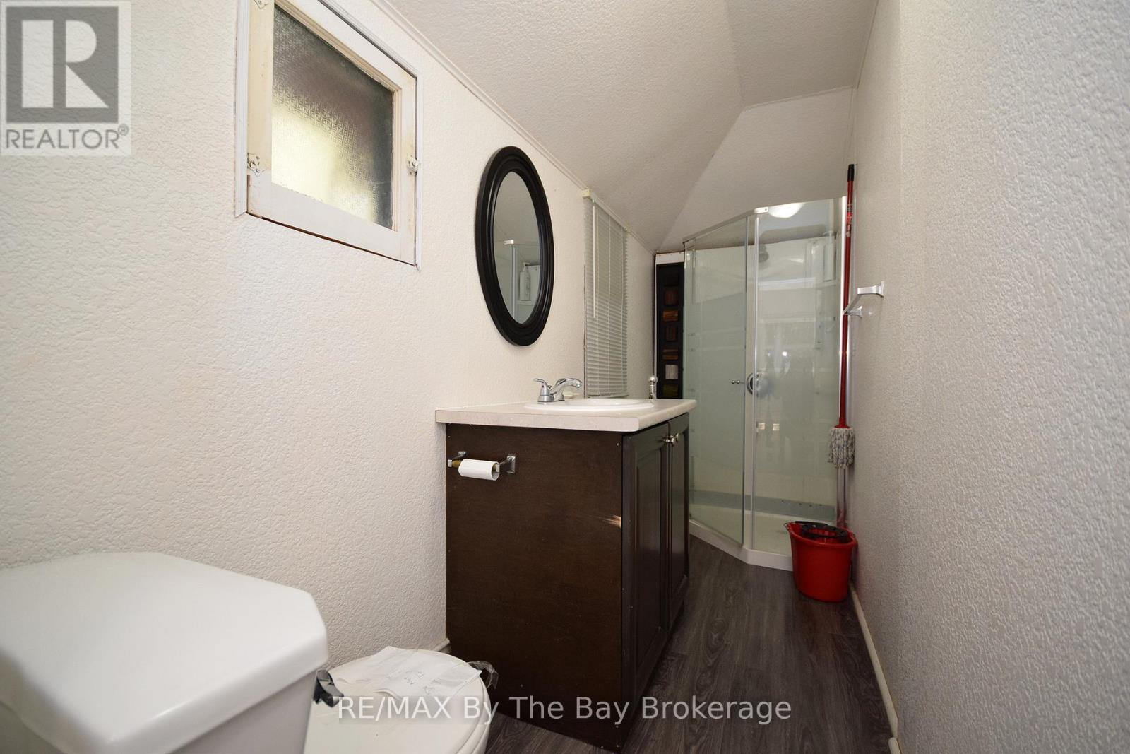 465 BLUEWATER LANE - 16