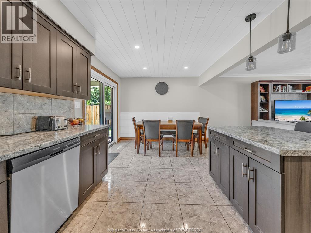 1828 Service ROAD - Image 13