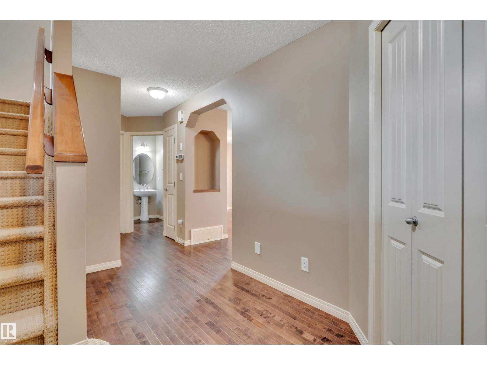 1302 MCALLISTER WY SW - photo 4