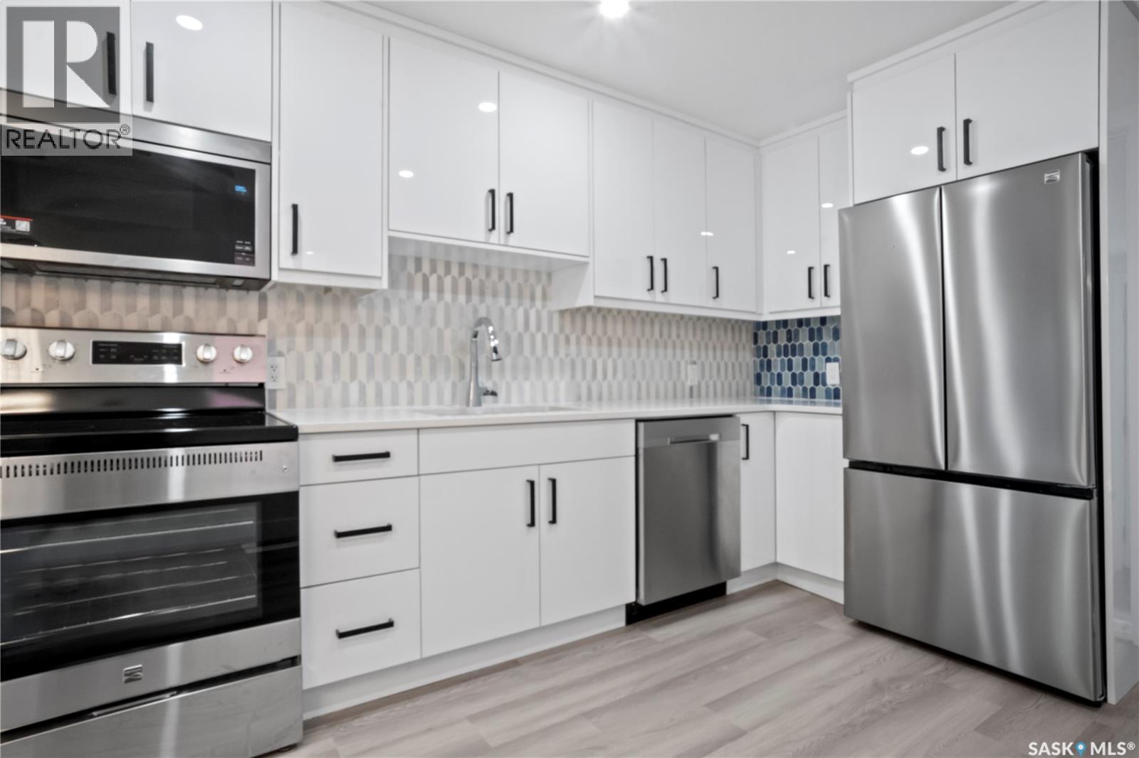 2315 Francis STREET - 11