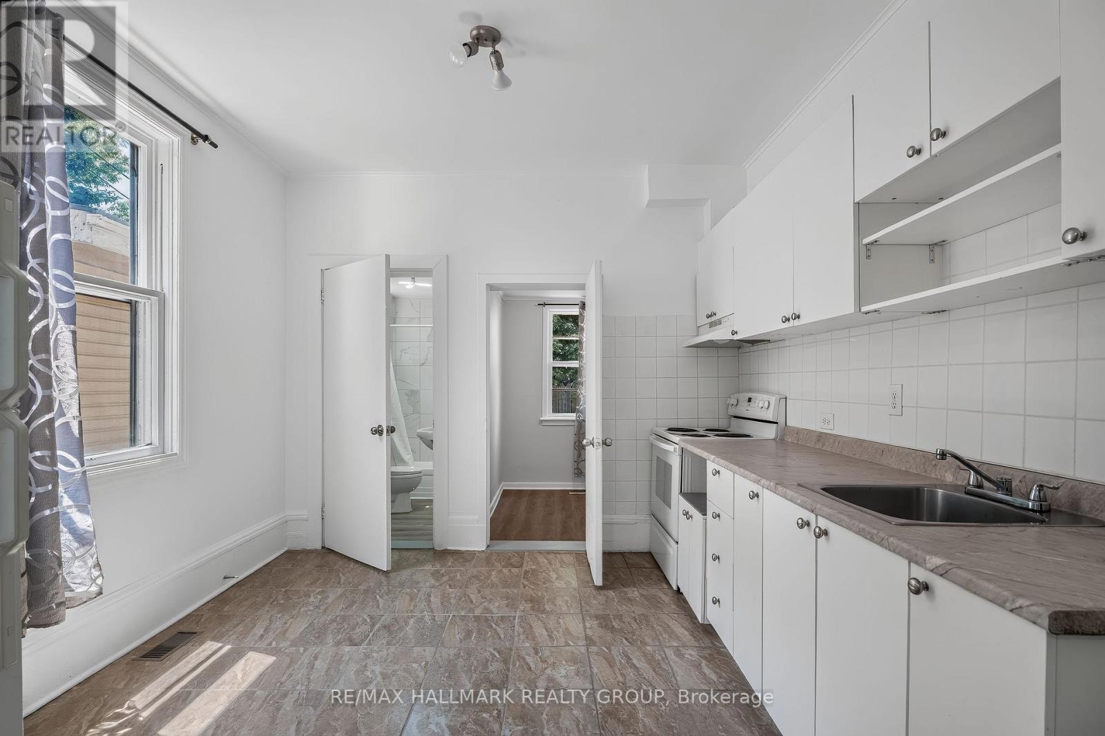 174 ARTHUR STREET - 10