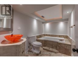 7116 Centennial Street, Niagara Falls, ON L2G2Z1 Photo 26