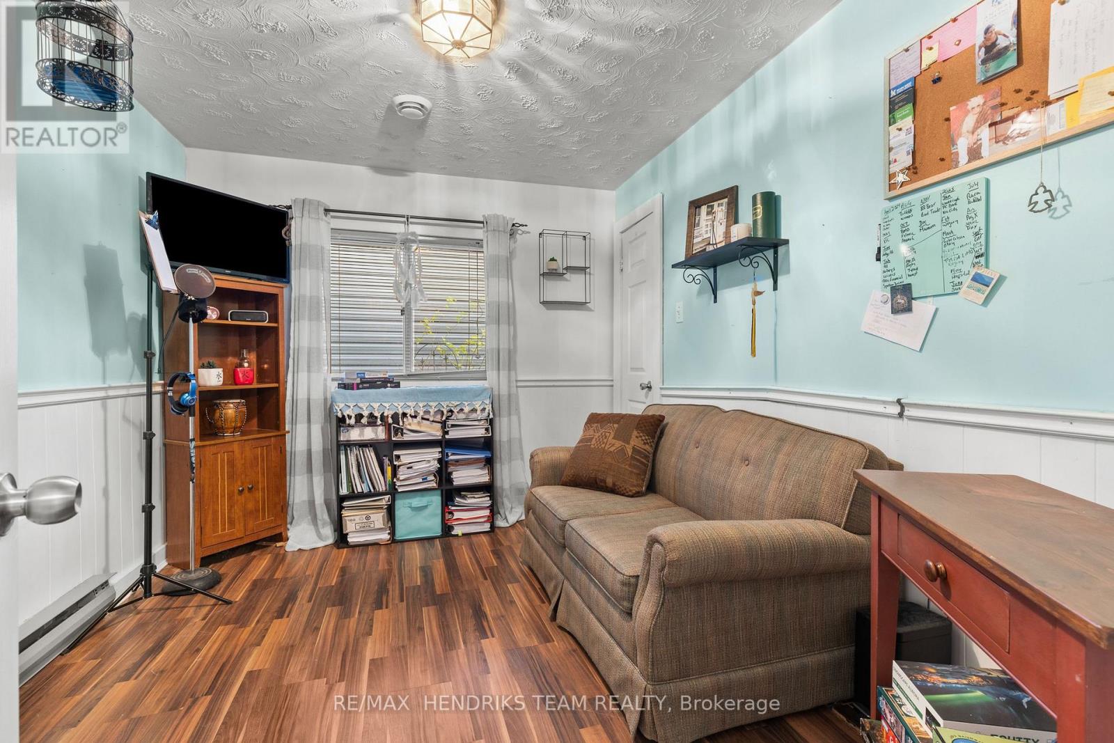 318 AQUEDUCT STREET - 11