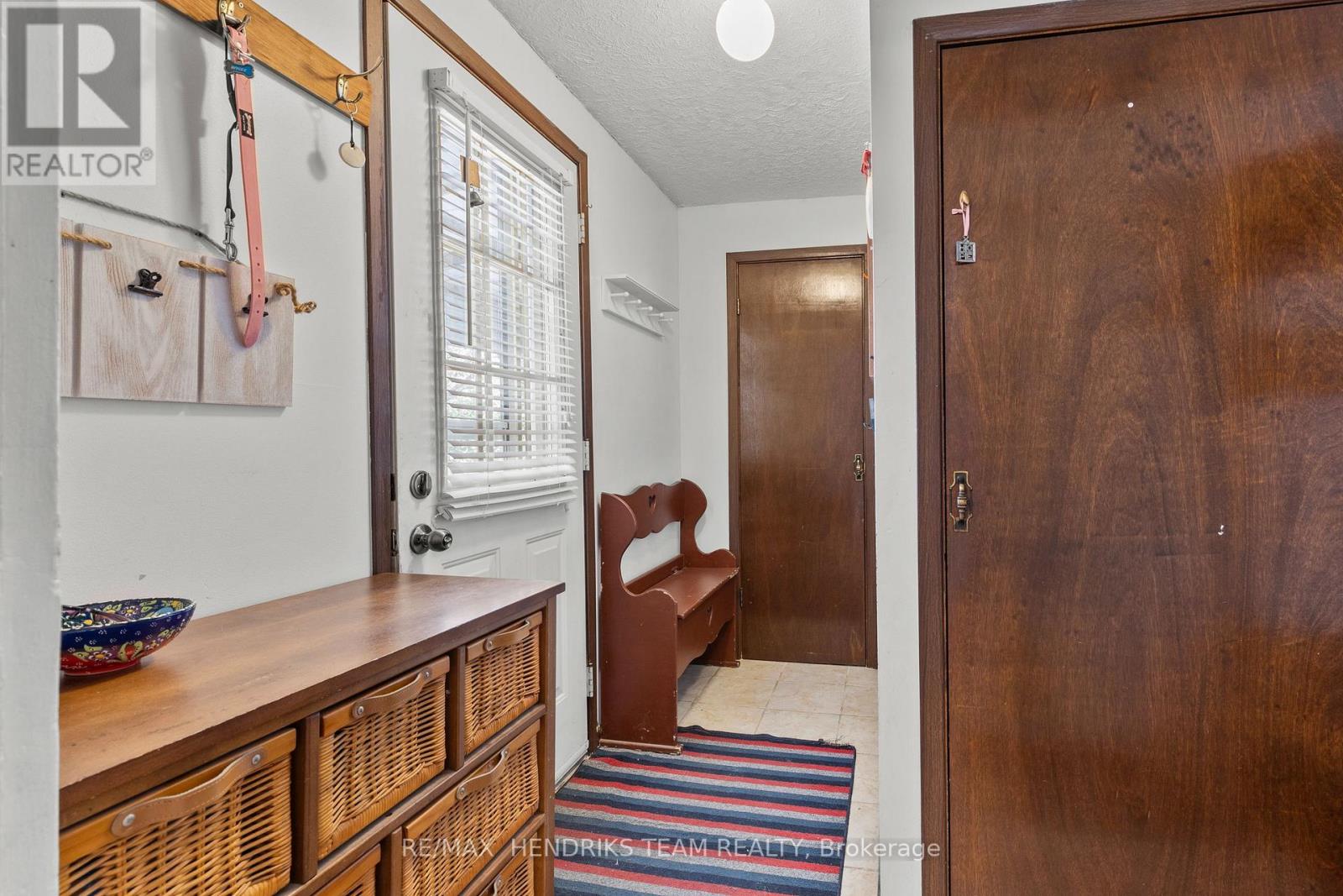 318 AQUEDUCT STREET - 16