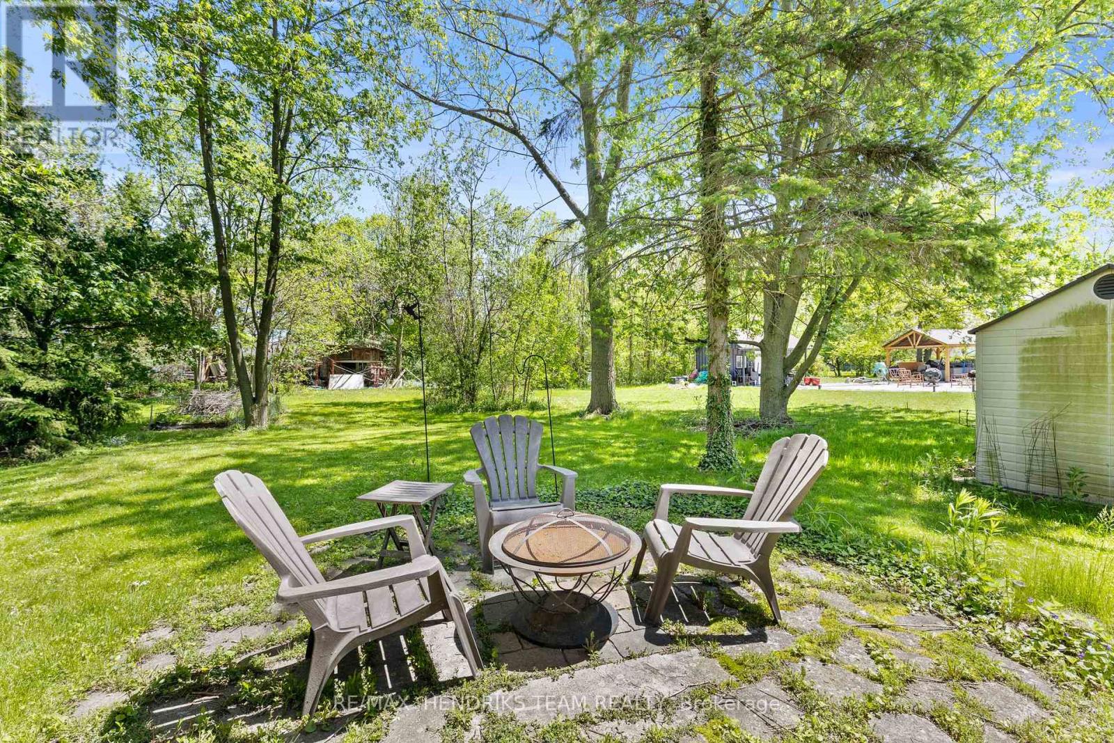 318 AQUEDUCT STREET - 21
