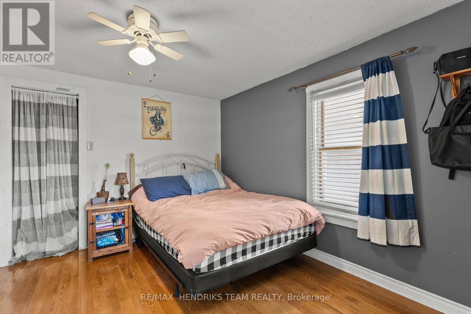 318 AQUEDUCT STREET - 9