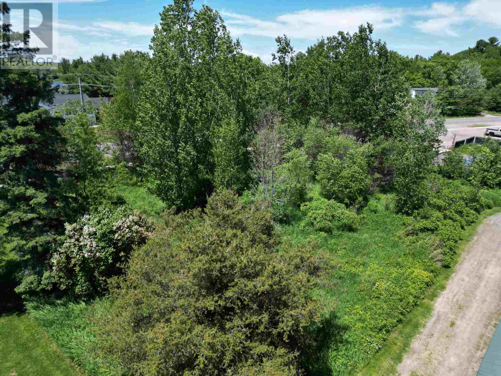 256 Woodward AVE, Blind River — photo 2