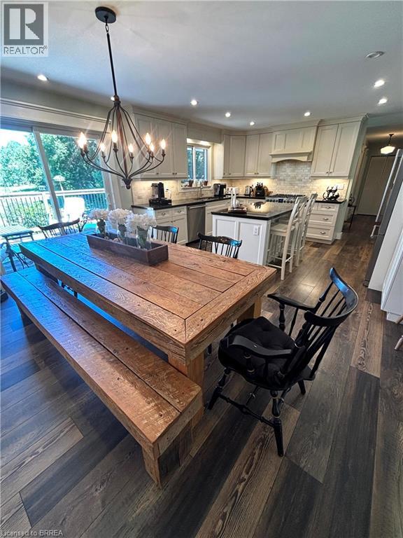 761 LYNDEN Road - 45
