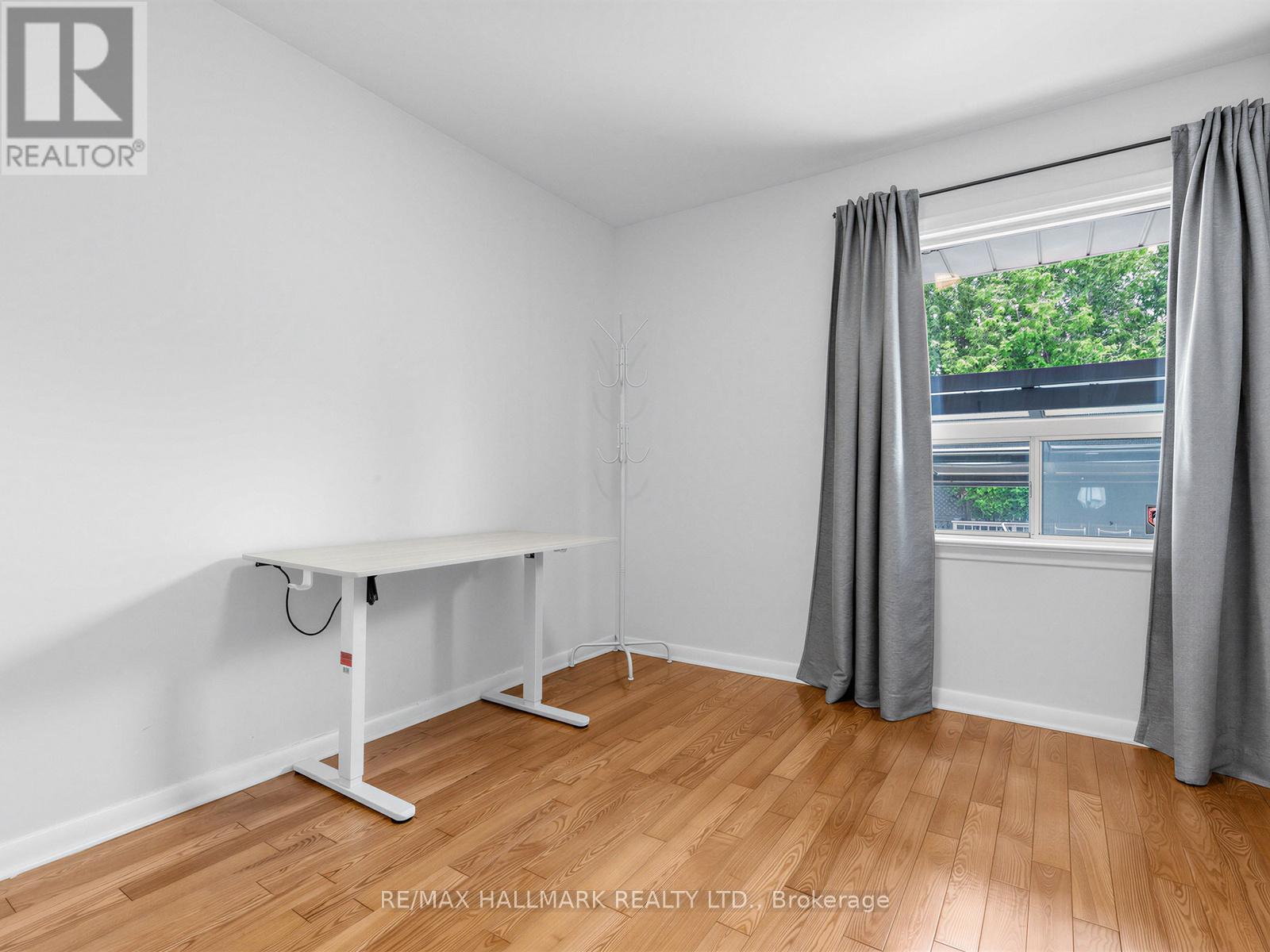7 PENWORTH ROAD - 14