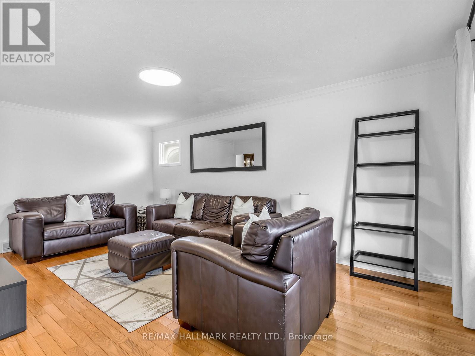 7 PENWORTH ROAD - 5