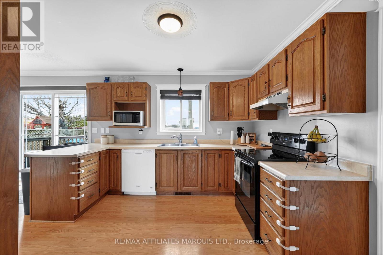 1337 PATRICIA PLACE - 11