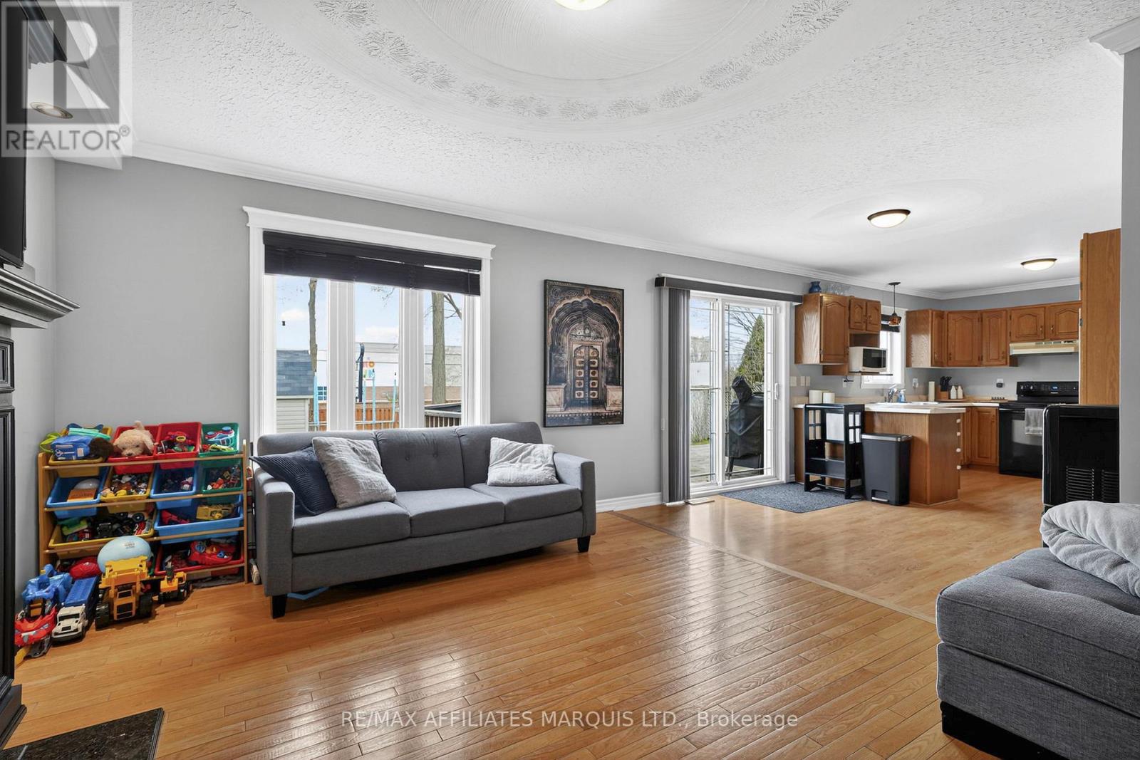 1337 PATRICIA PLACE - 21