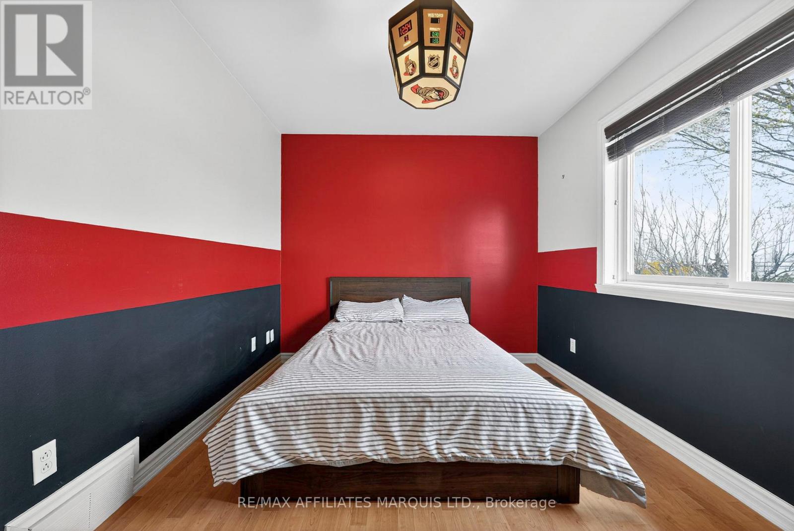 1337 PATRICIA PLACE - 28