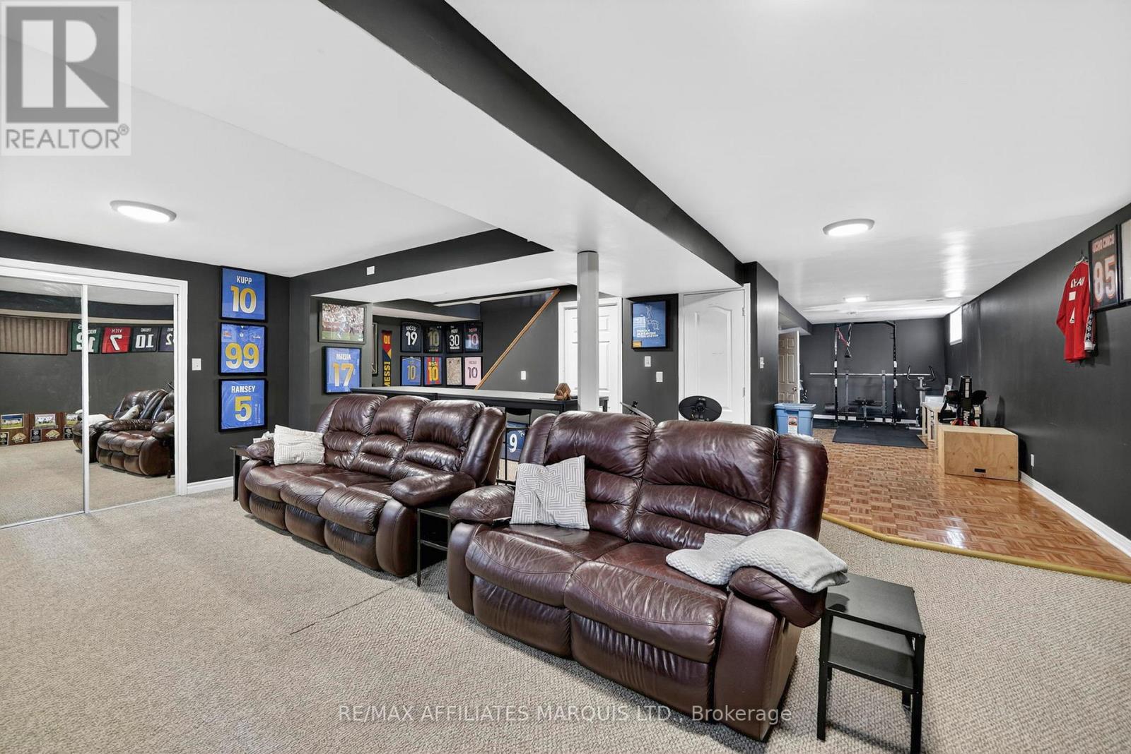 1337 PATRICIA PLACE - 44