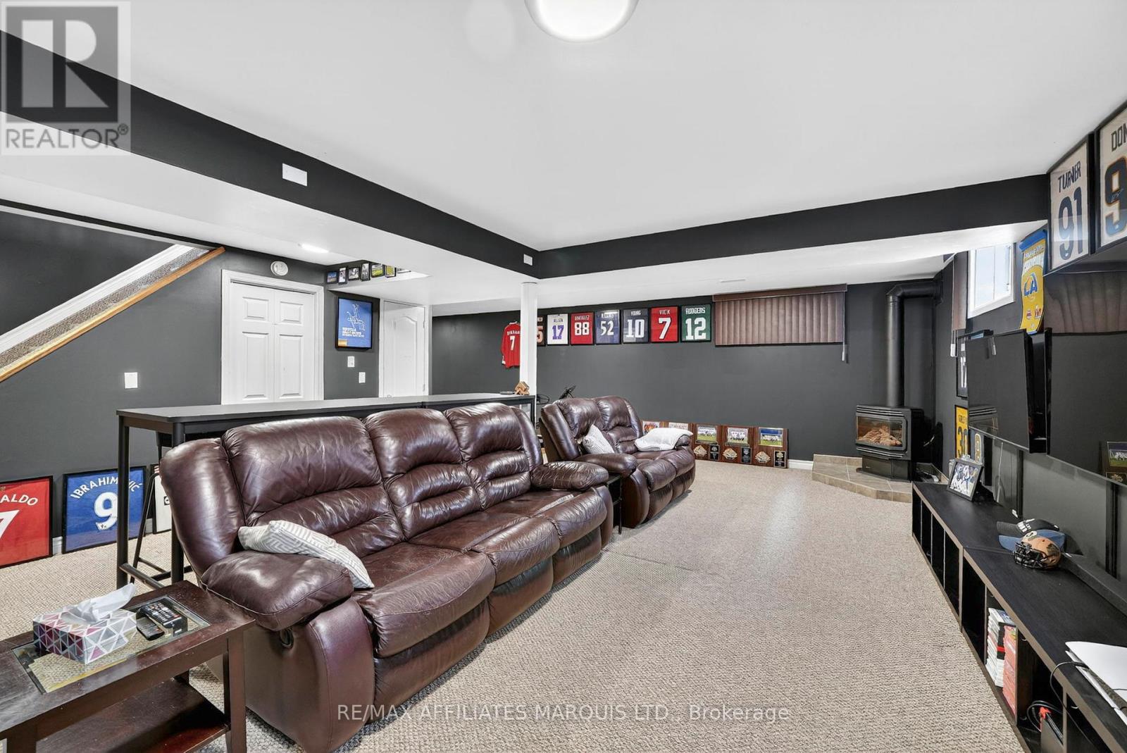 1337 PATRICIA PLACE - 45