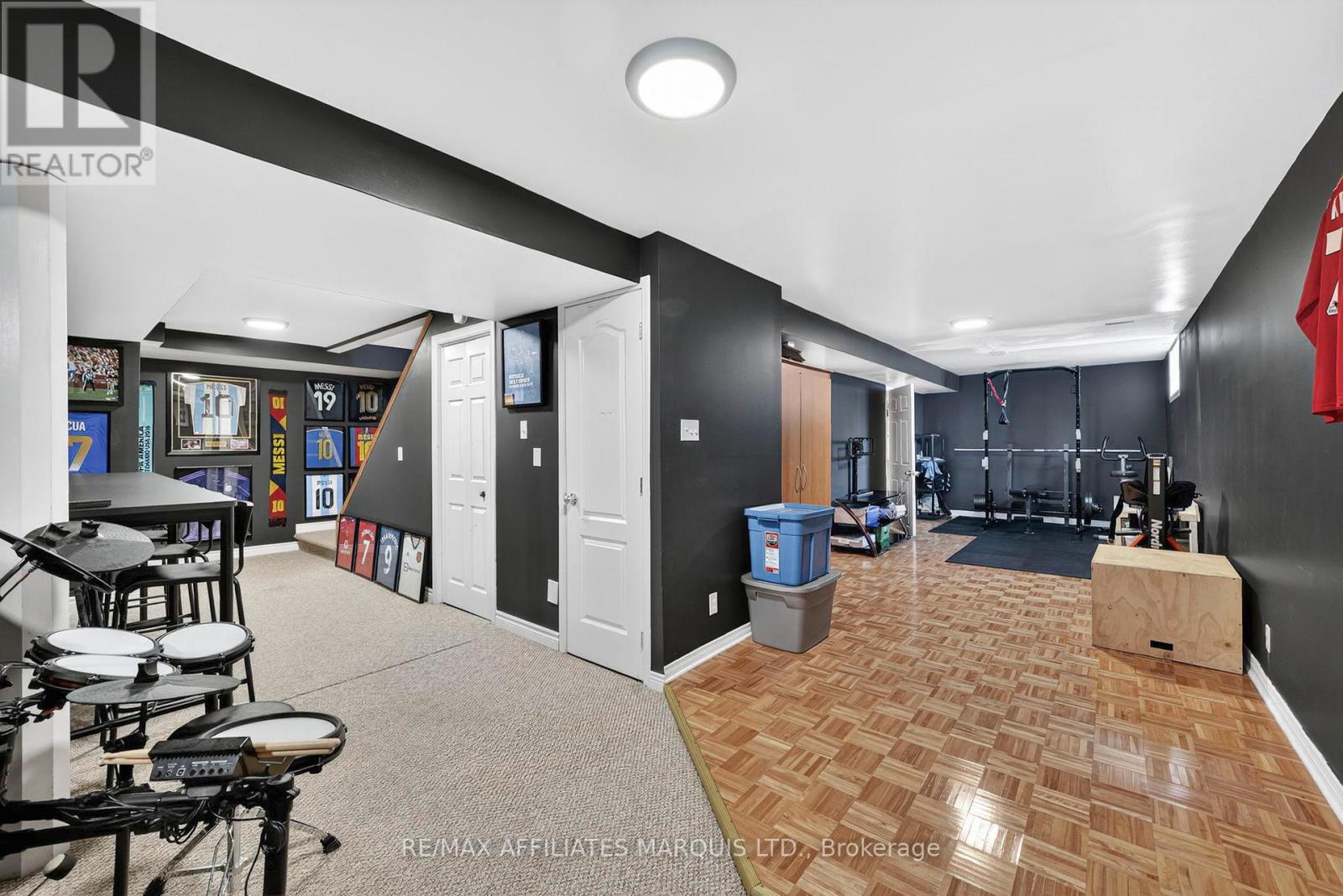 1337 PATRICIA PLACE - 46