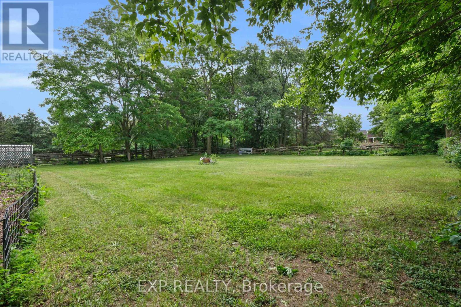 5373 AURORA ROAD - Image 25