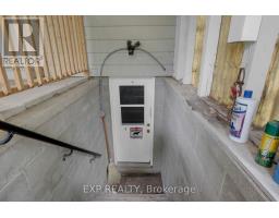 5373 Aurora Road, Whitchurch Stouffville, ON L4A7X4 Photo 26