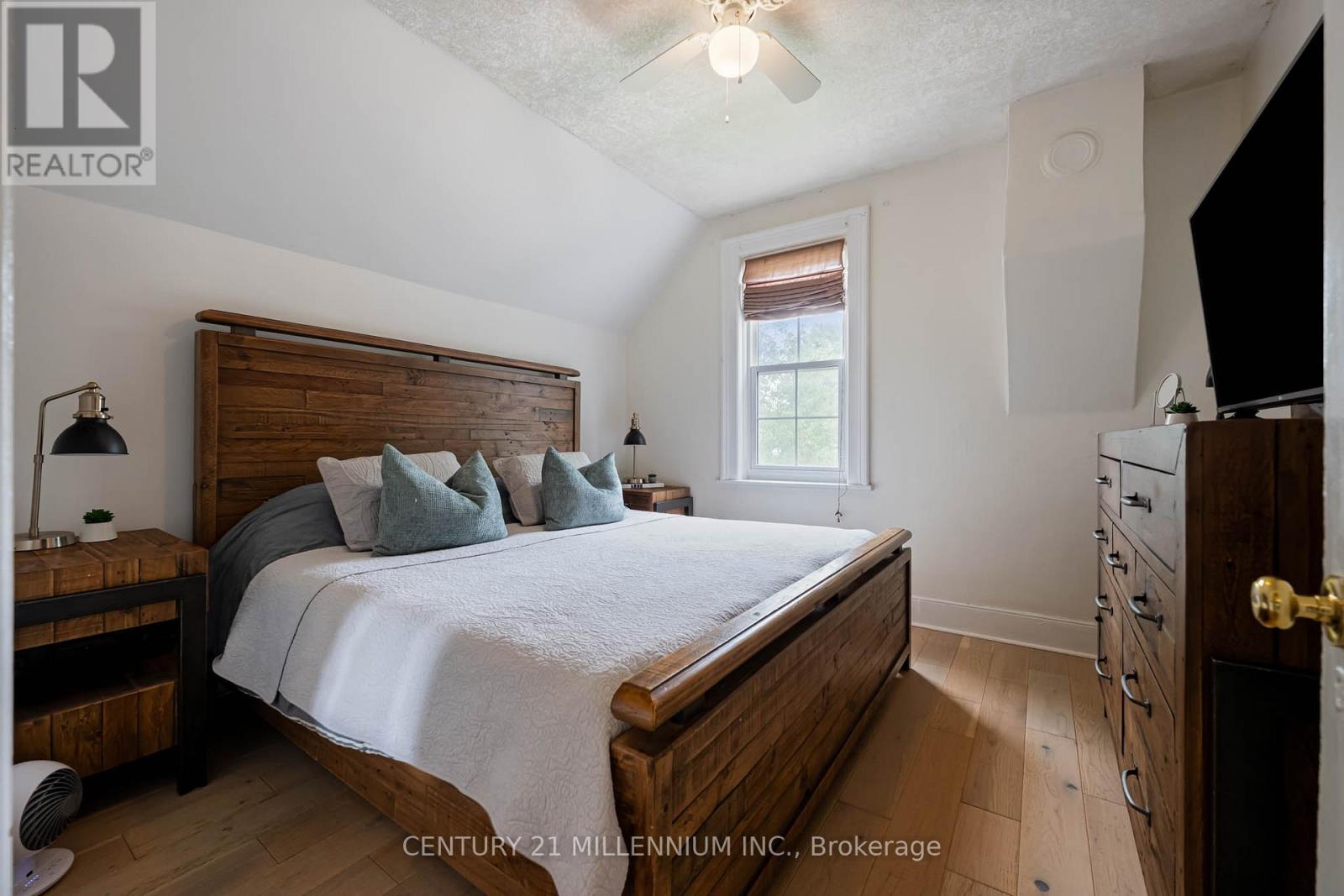 20 ALEXANDER STREET - Image 21