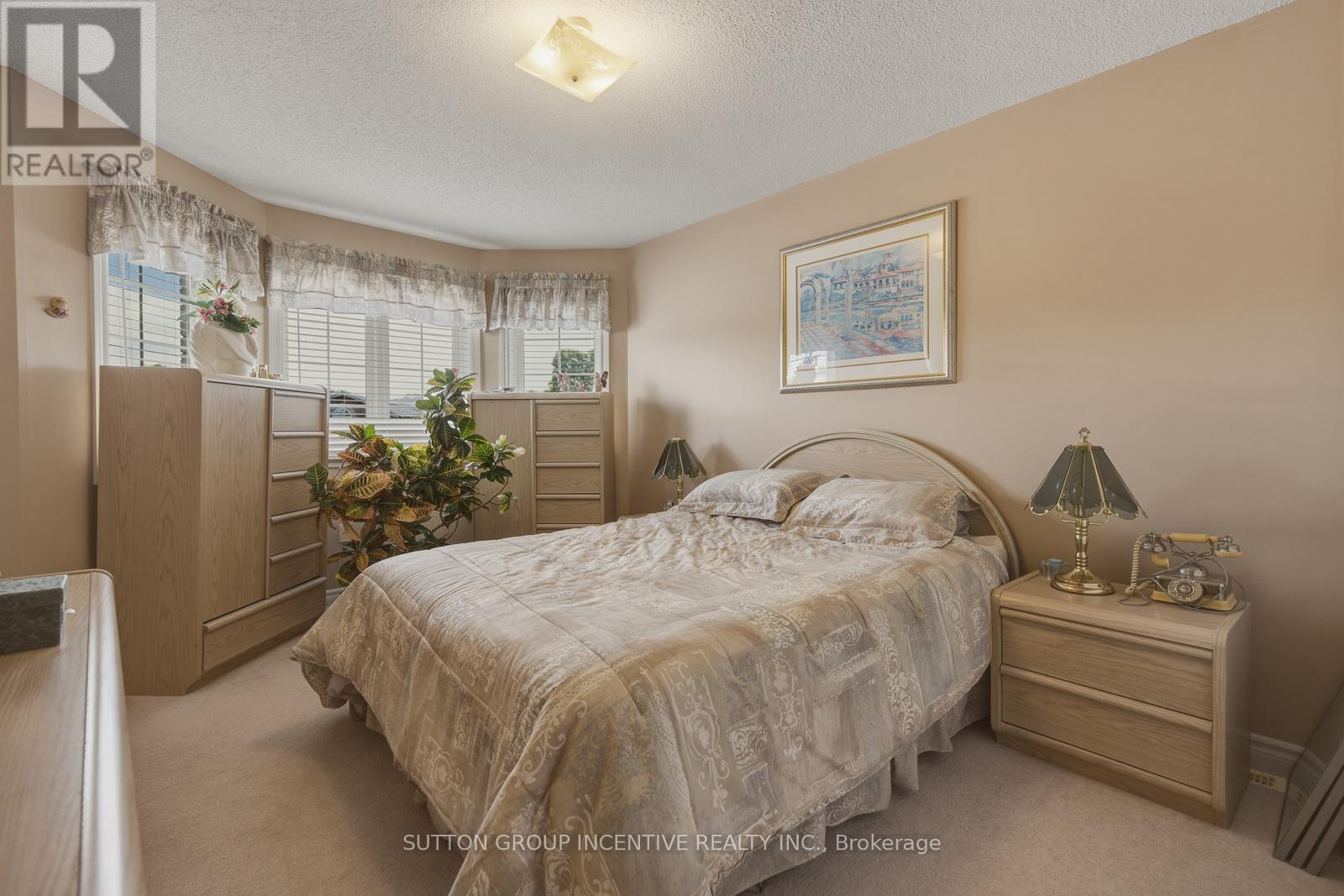 70 SHALOM WAY - 41
