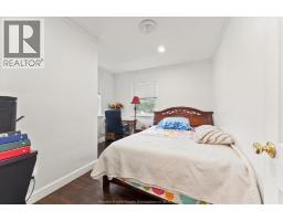 Family room/Fireplace - 5188 Wyandotte St Street, Windsor, ON N8S1L2 Photo 15