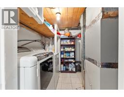 Foyer - 5188 Wyandotte St Street, Windsor, ON N8S1L2 Photo 18