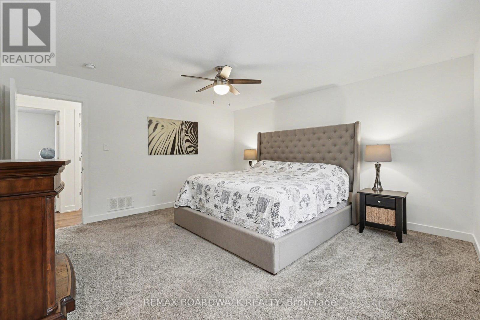 264 EJS LANE - 20