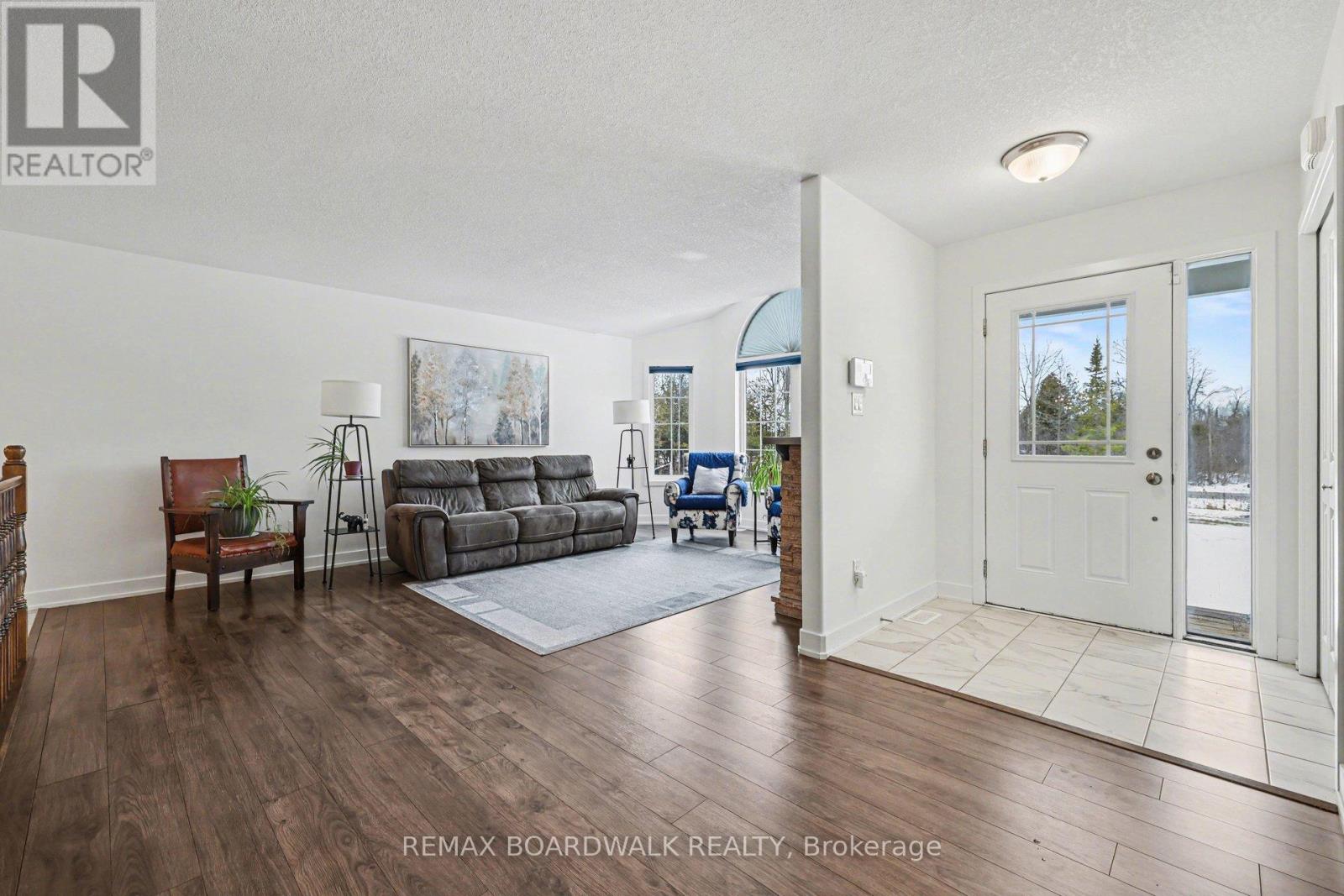 264 EJS LANE - 3