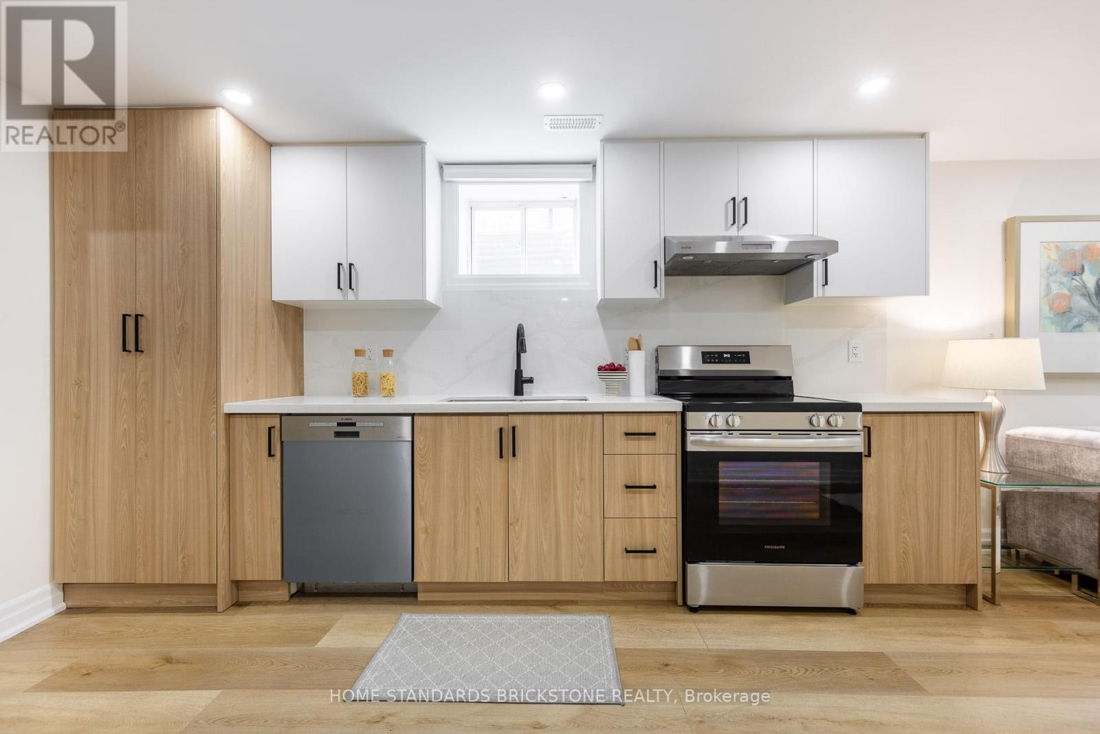 3314 MINTWOOD CIRCLE - 36