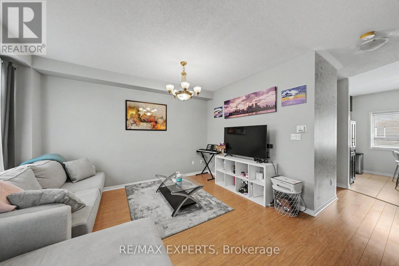 #194 7035 REXWOOD ROAD - Image 8
