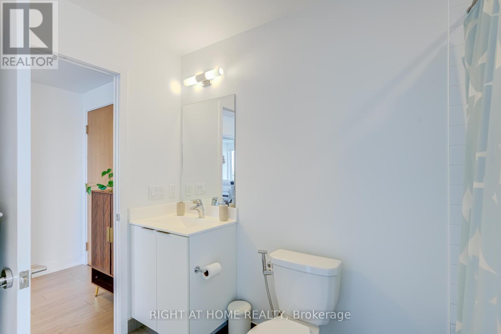#1413 30 SHORE BREEZE DRIVE - 27