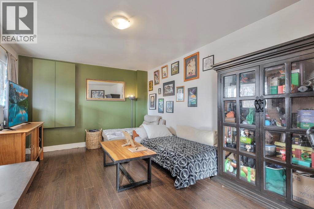 1745 Hollywood Road S - 20