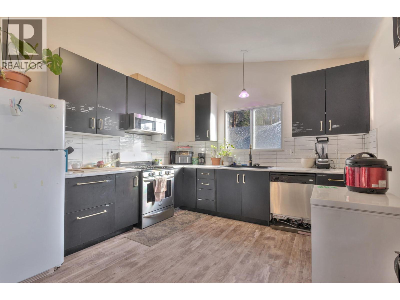 1745 Hollywood Road S - 4