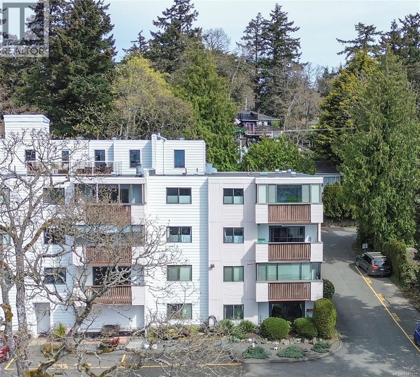 #404 614 Fernhill Pl - 42
