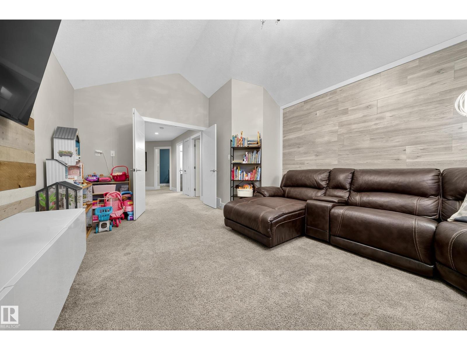 5553 POIRIER WY - 30