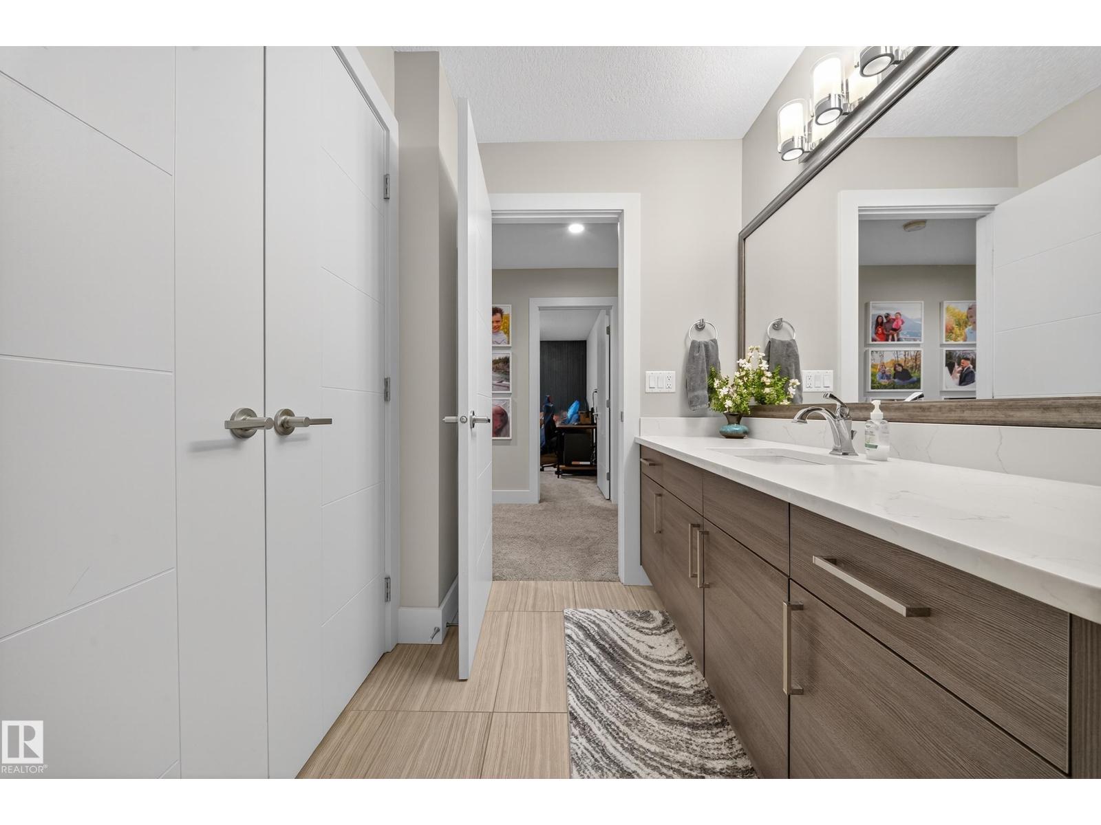 5553 POIRIER WY - 31